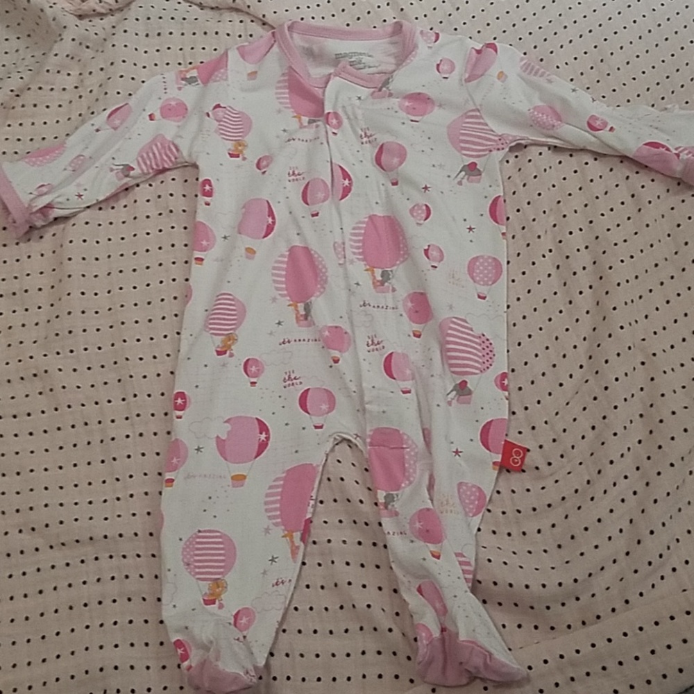 Magnetic me newborn sleeper